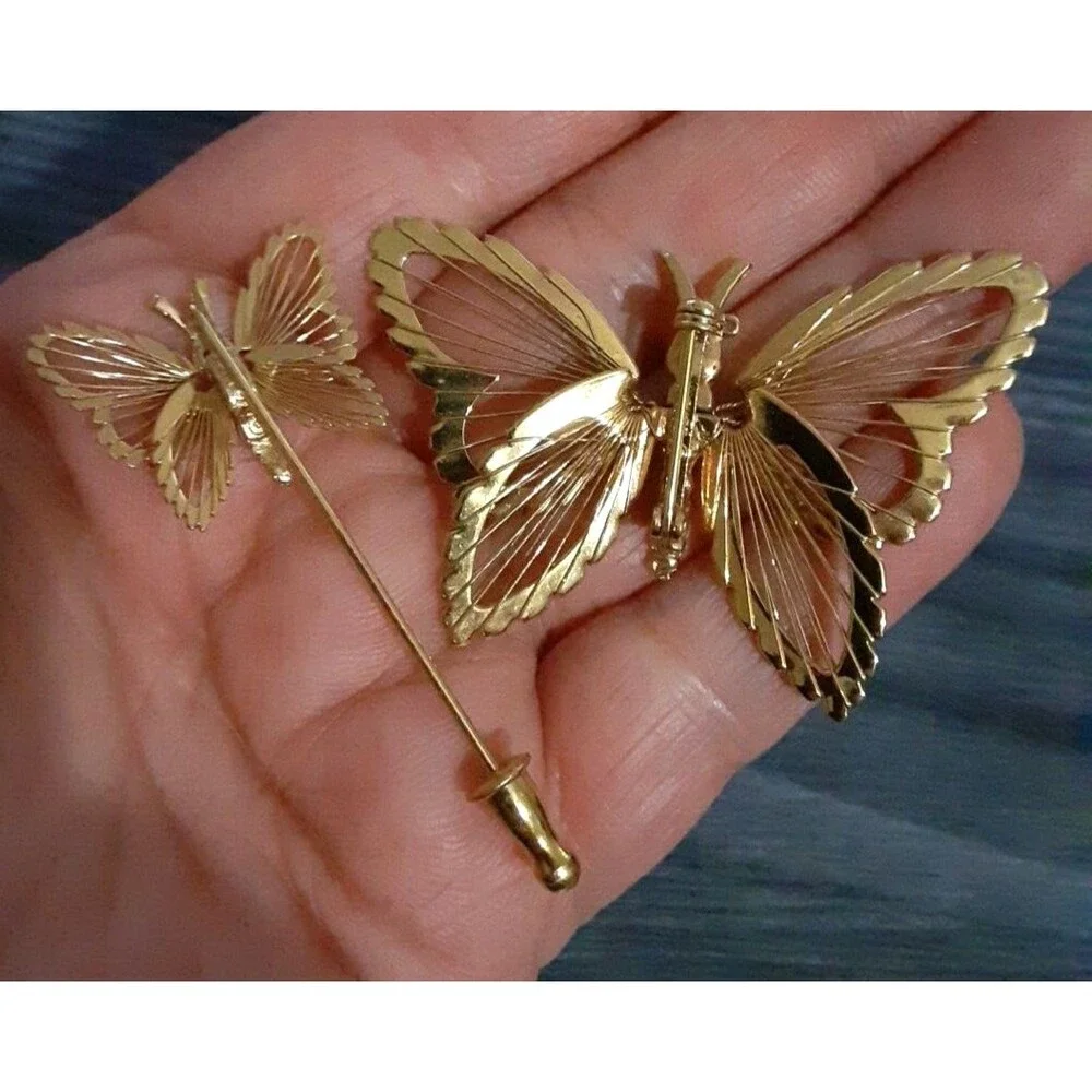 Vintage 3D Monet Filigree Butterfly Brooch Gold Tone Matching Stick Pin Set